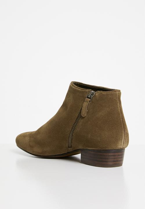 MANGO - Suede ankle boots - brown
