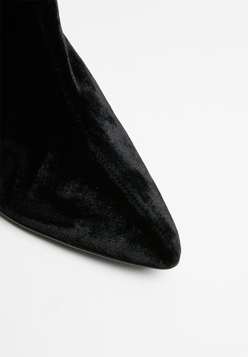 MANGO - Velvet heel ankle boot - black