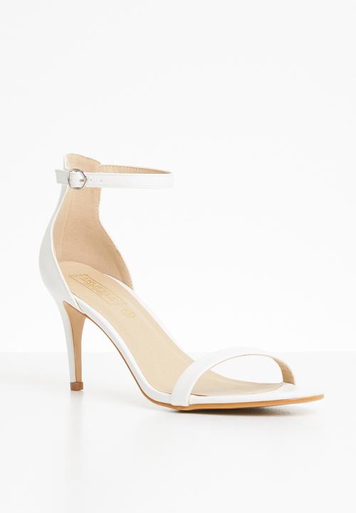 Truffle - Barely there low heel sandals - white