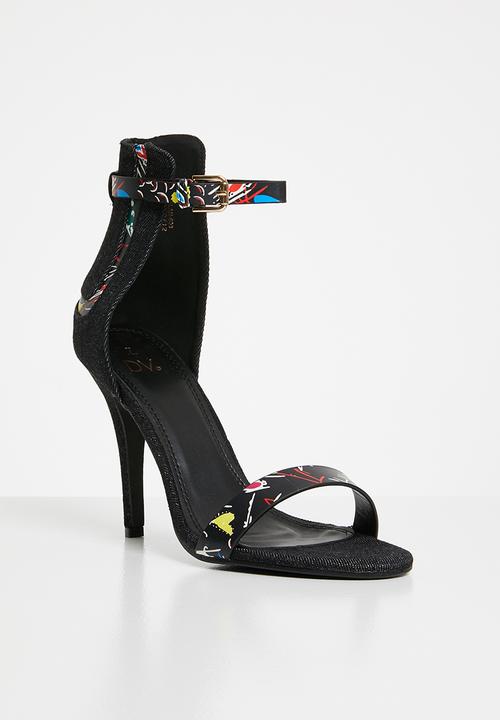 Dolce Vita - Nolan ankle strap heels - black
