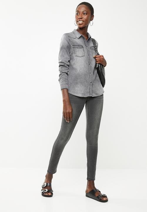 Vero Moda - Maria long sleeve  denim slim shirt - grey 