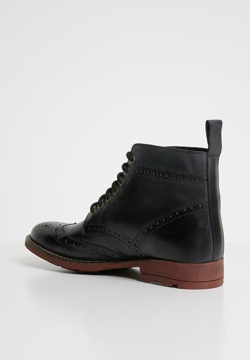 Superbalist - Brogue leather chelsea boot - black 