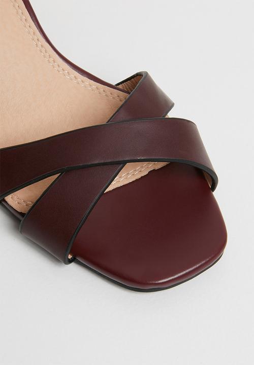 Dolce Vita - Leather crossover heels - burgundy