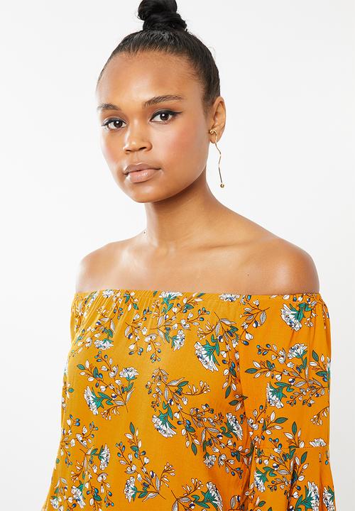 Revenge - Floral off-shoulder top - yellow