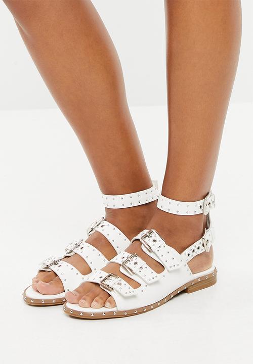 Truffle - Strappy studded sandal - white