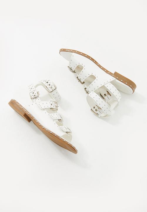 Truffle - Strappy studded sandal - white