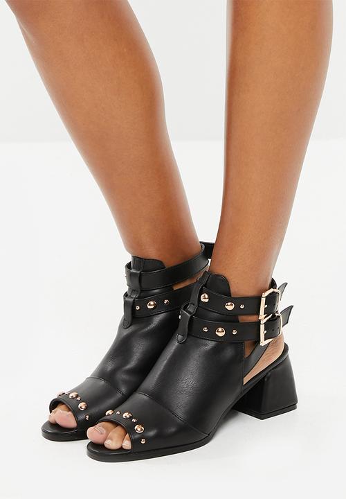 Truffle - Studded heel - black