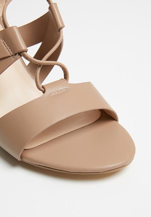 Sarah J - Strappy  heels - beige