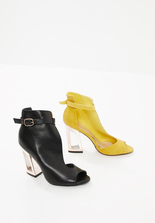 Dolce Vita - Asymmetrical bootie heels - black