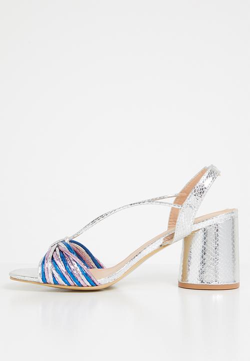Jada - Metallic strappy heel - silver