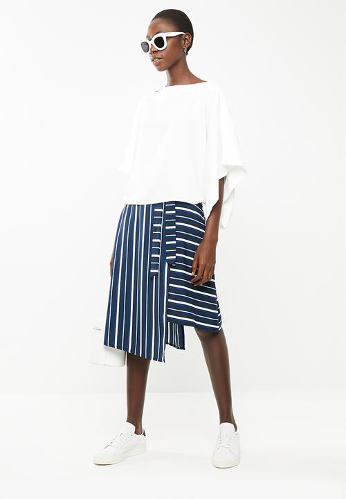 Superbalist - Cold shoulder scarf top - white