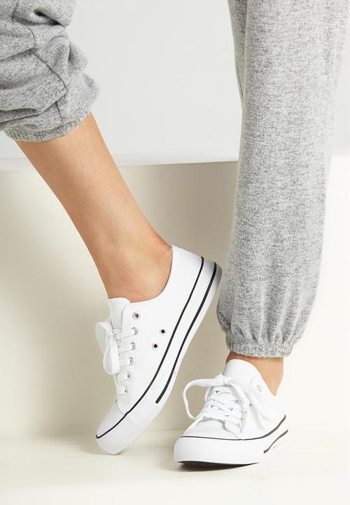 Cotton On - Jodi low rise sneaker  -  white