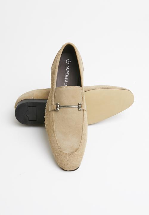 Superbalist - John suede loafer - Sand