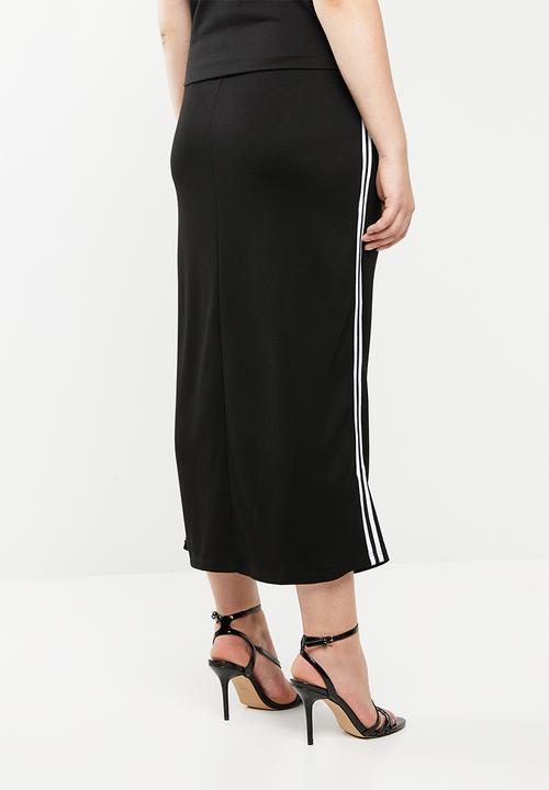 STYLE REPUBLIC PLUS - Maxi skirt with slits - black