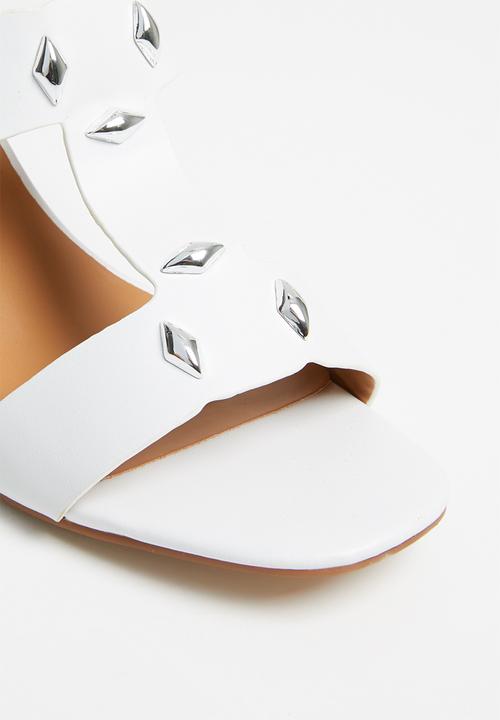 Butterfly Feet - Zohra block heel - white