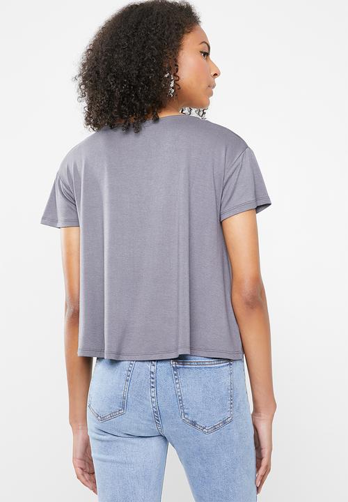 Cotton On - Madeline chop tee - grey
