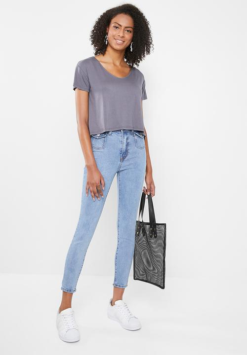Cotton On - Madeline chop tee - grey