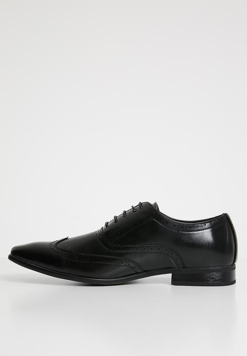 Superbalist - Martin brogue - black