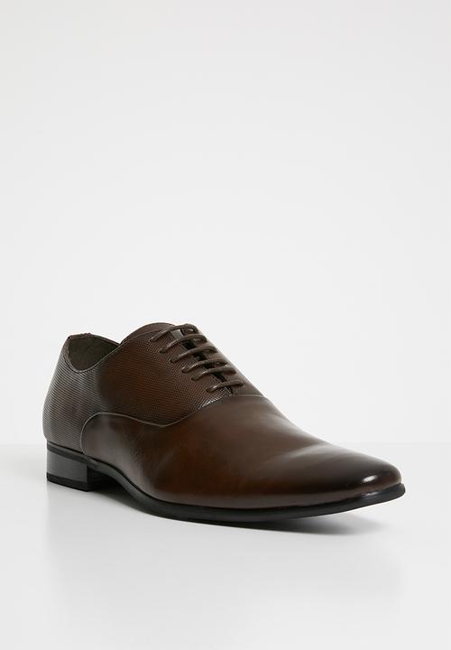Superbalist - Coby oxford shoe - brown