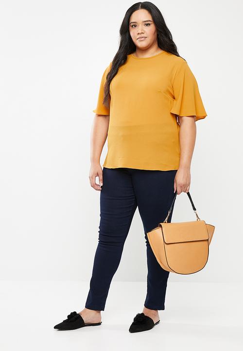 edit Plus - Flutter sleeve blouse - yellow