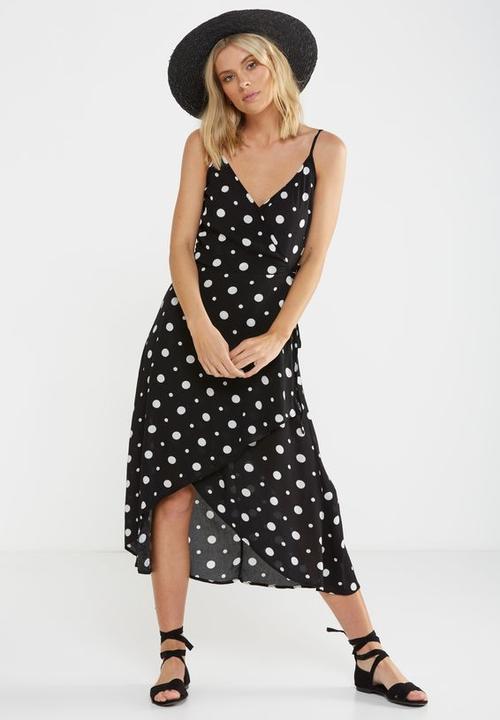 Cotton On - Woven lucia strappy wrap dress - black & white
