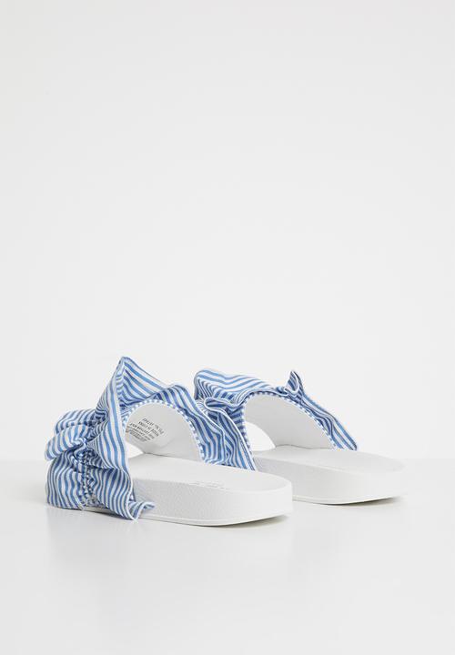 Cotton On - Pool slide - white & blue 