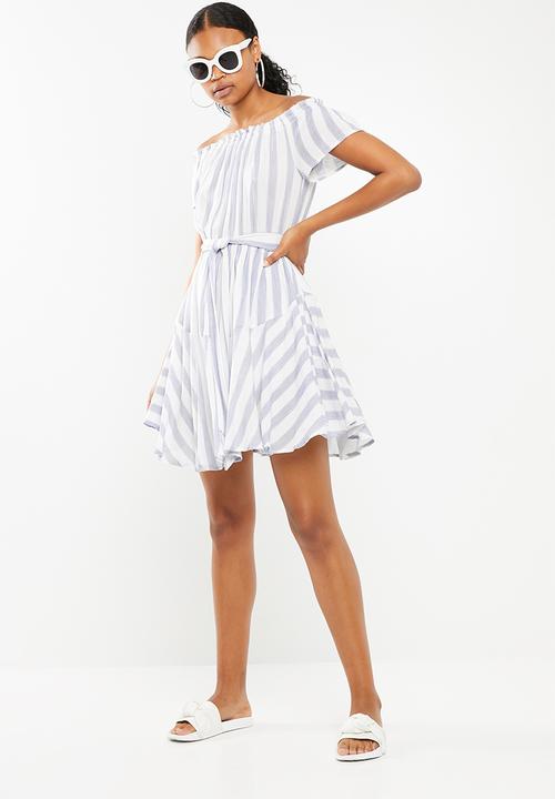 Revenge - Cap sleeve stripe dress with self belt - blue