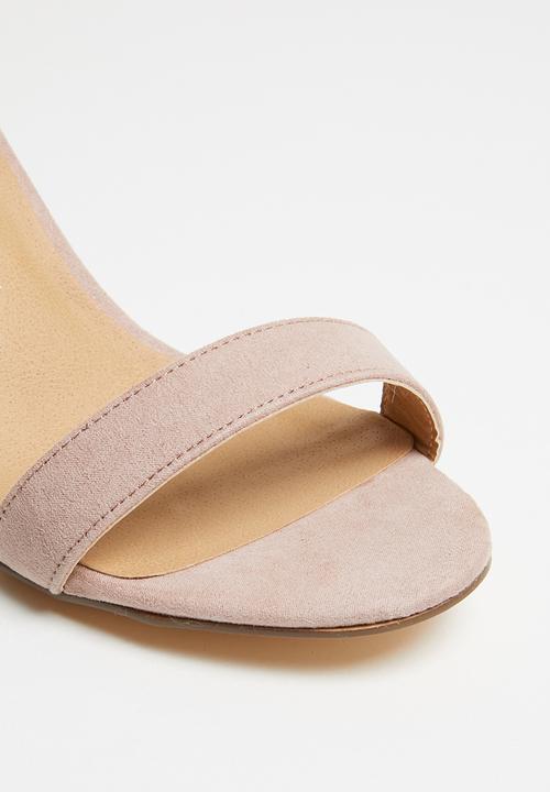 Madison® - Ankle strap heels - tan