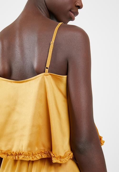 Missguided - Ruffle satin cami pyjama short set - yellow