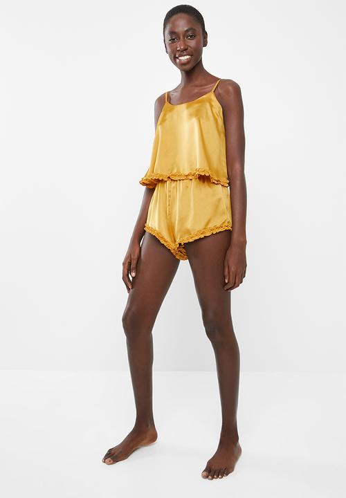 Missguided - Ruffle satin cami pyjama short set - yellow