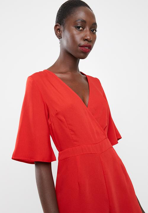 Missguided - Plain tie back playsuit - red