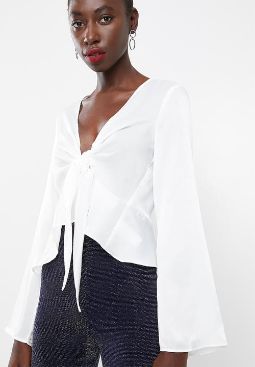 Missguided - Flute sleeve blouse peplum - white