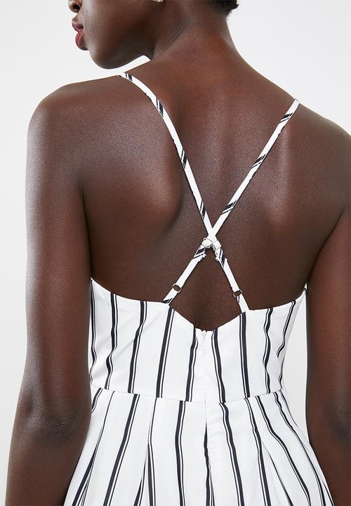 Missguided - Stripe cami wrap playsuit - white