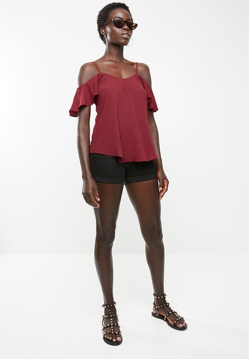 Revenge - Cold Shoulder Top - red