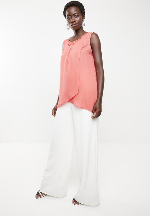 Revenge - Pleat front blouse with flower detail - peach