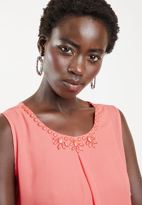 Revenge - Pleat front blouse with flower detail - peach