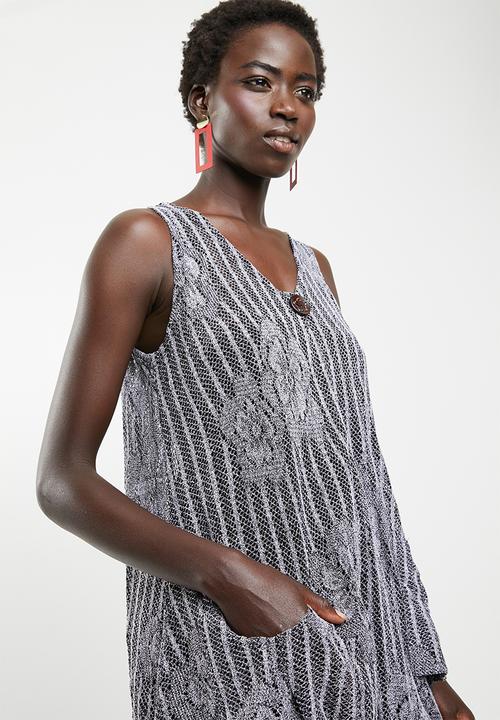 Revenge - Longer length top - grey