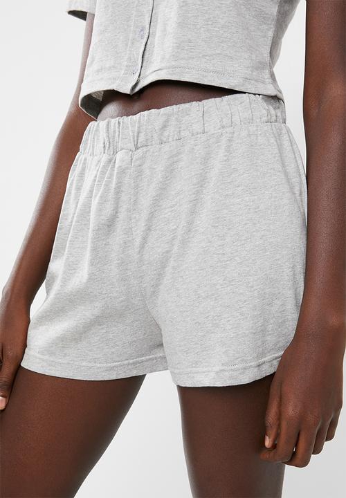 Missguided - Short sleeve button through short pj set - grey