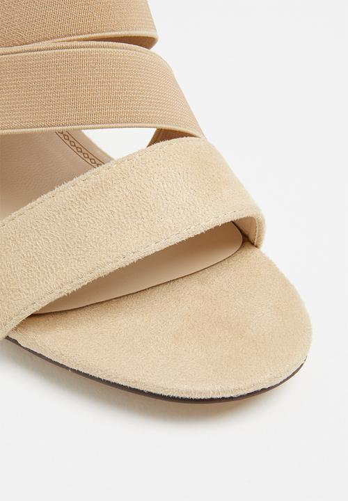 Butterfly Feet - Beloved strappy heels - neutral