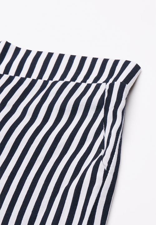 Superbalist - Woven culotte pants - black and white 