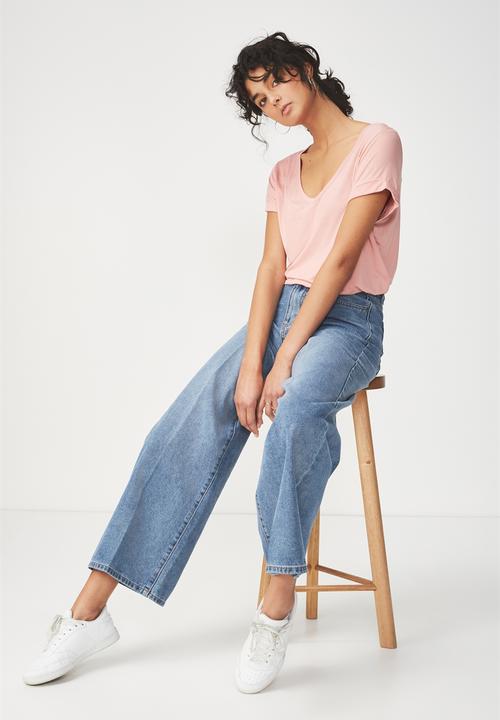 Cotton On - Karly short sleeve v-neck top - pink