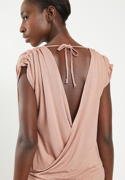 Superbalist - Ruched shoulder wrap back top - pink