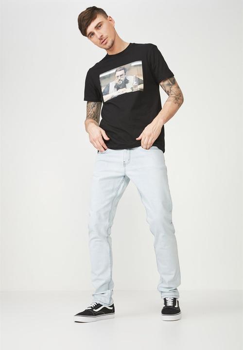 Cotton On - Tbar collaboration short sleeve tee - black