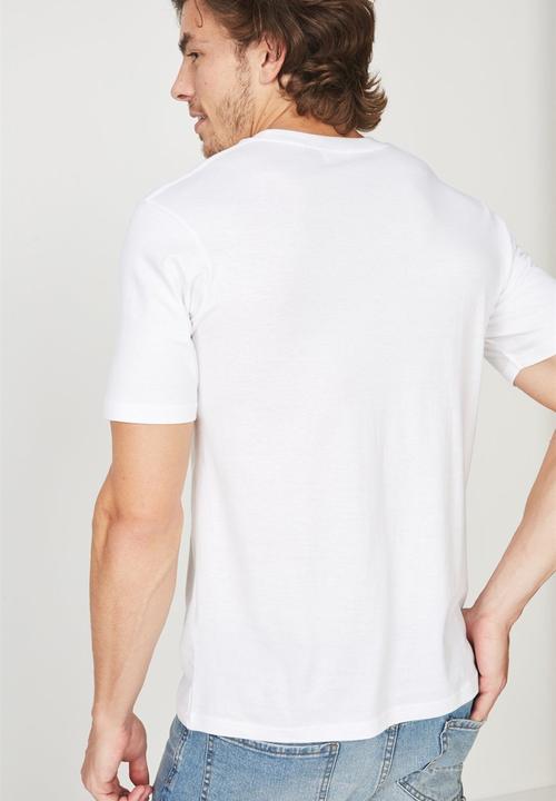 Cotton On - Tbar collaboration short sleeve tee - white