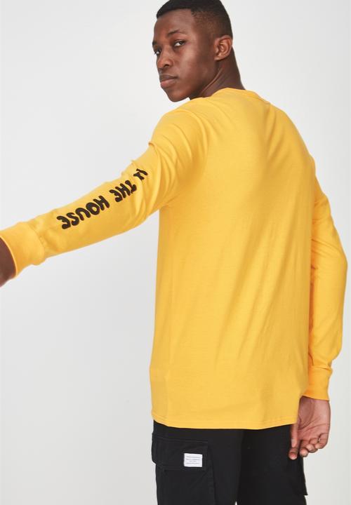 Cotton On - Tbar collaboration short sleeve tee - yellow