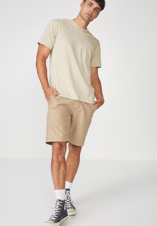 Cotton On - Dylan oversize square pocket tee - brown