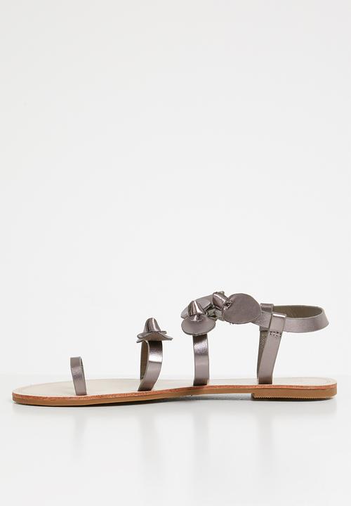 Miss Black - Hania sandal - grey