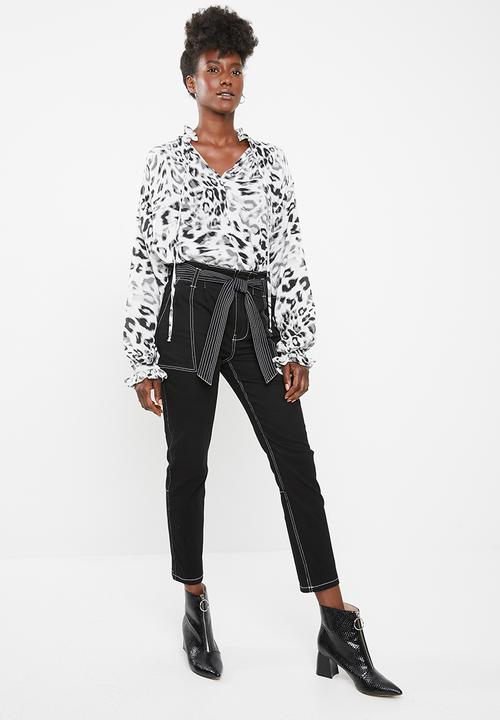 Superbalist - Peasant blouse - black & white