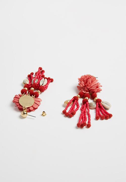 Superbalist - Cowrie shell statement earrings - red