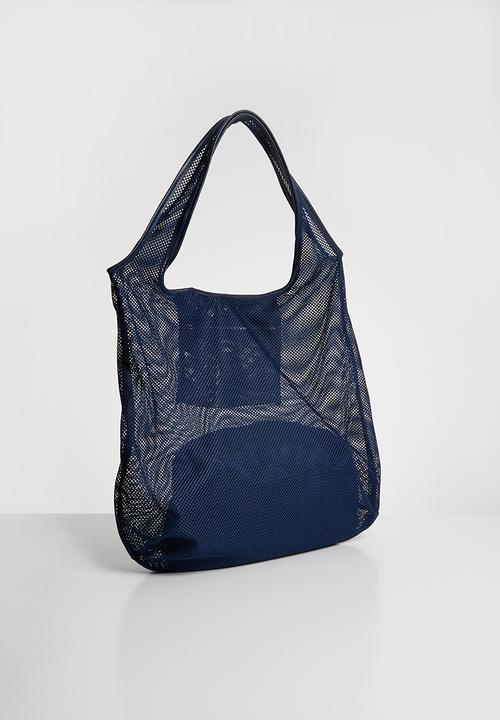 Superbalist - Ivy netted shopper bag - blue